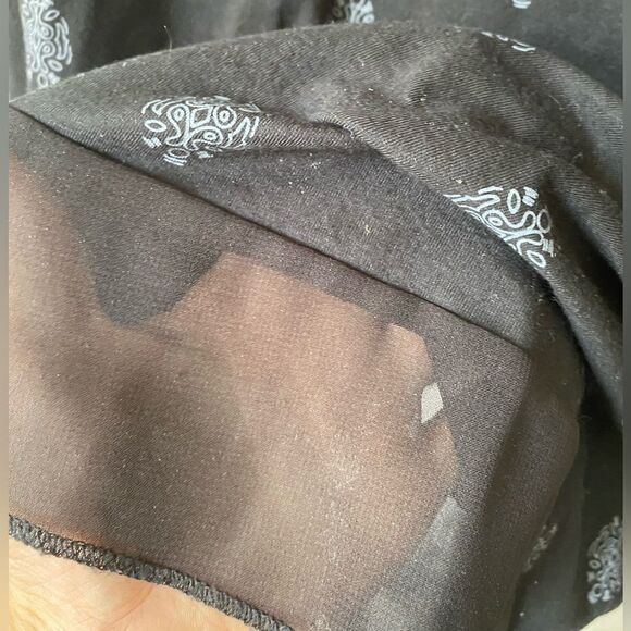 Paradisio tshirt with stud gems and lace mesh bottom - Picture 3 of 6